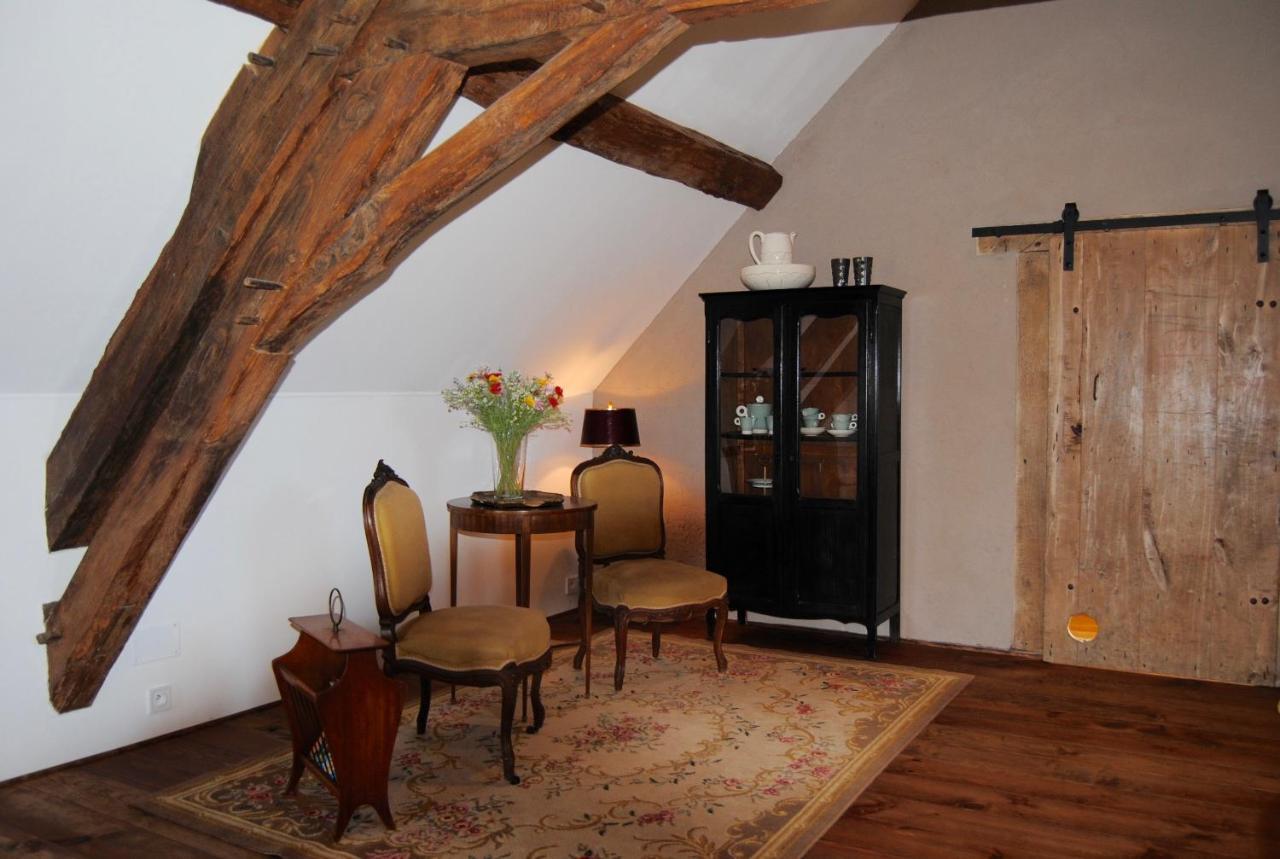 Chambres D'Hotes Domaine Les Grands Perons Herisson Екстер'єр фото