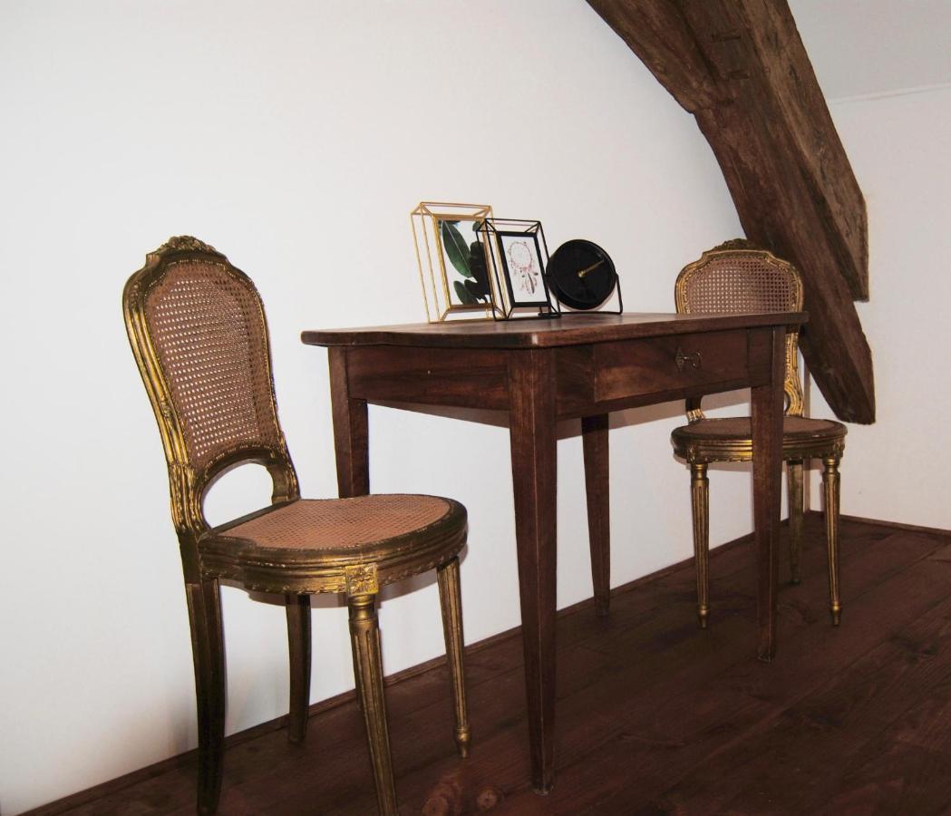 Chambres D'Hotes Domaine Les Grands Perons Herisson Екстер'єр фото