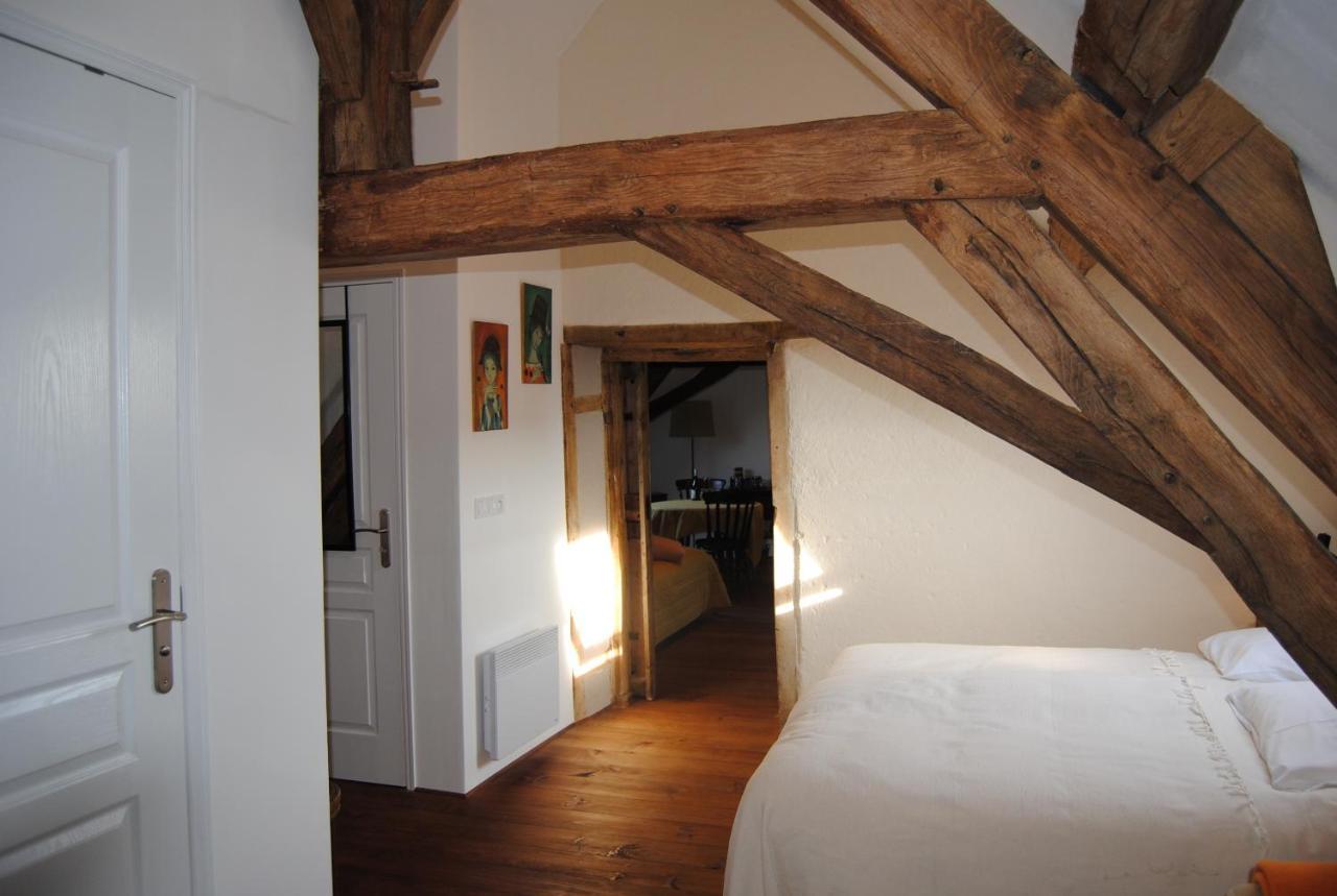 Chambres D'Hotes Domaine Les Grands Perons Herisson Екстер'єр фото