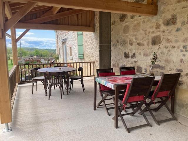 Chambres D'Hotes Domaine Les Grands Perons Herisson Екстер'єр фото